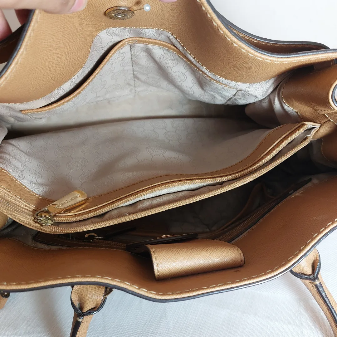 Michael Kors Tan Leather Hamilton Lock Satchel | Pre Loved |
